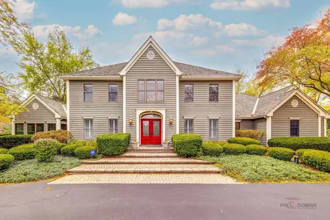 11 N212 Williamsburg Dr, Elgin, IL 60124
