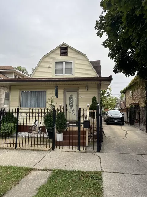3331 W 64th St, Chicago, IL 60629