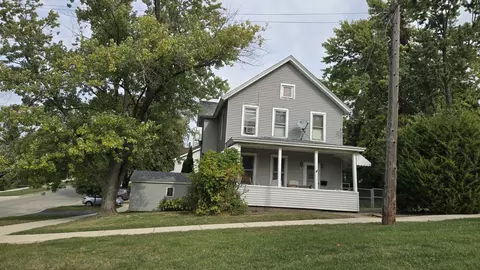 Exterior - 202 E 14th St, Lockport, IL 60441 photo 2 of 4