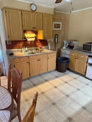 Kitchen - 202 E 14th St, Lockport, IL 60441 photo 2 of 2