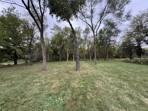 42 W613 Meadowsweet Dr, Elburn, IL 60119