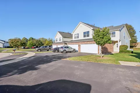 1509 Stoneridge Cir, Yorkville, IL 60560