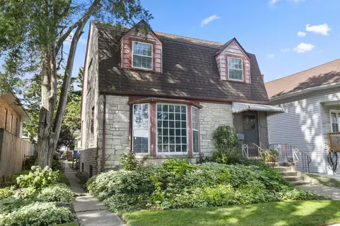 2930 N New England Ave, Chicago, IL 60634