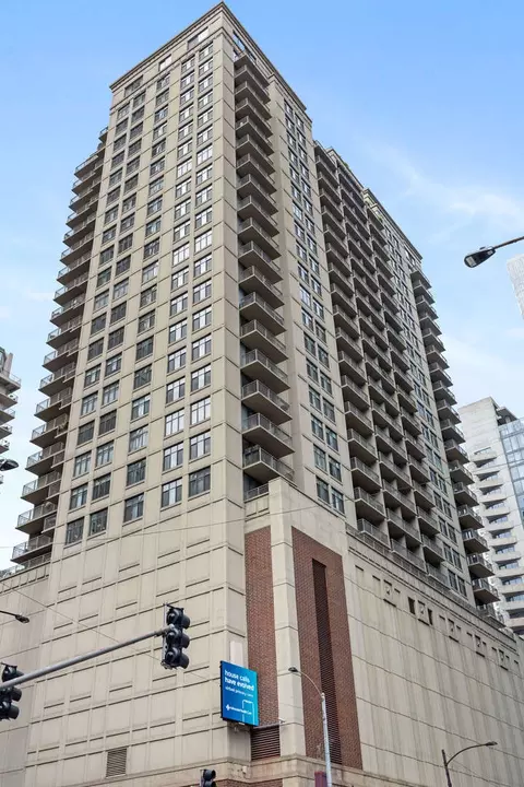 630 N State St #1909, Chicago, IL 60654
