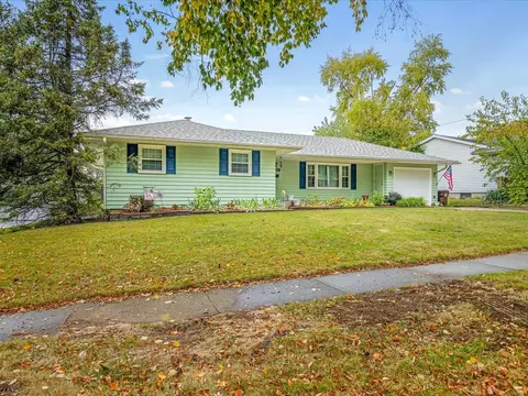 3928 Seward Ave, Rockford, IL 61108