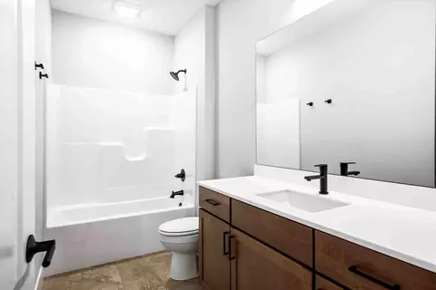 Bath - 2602 Marble Dr, Normal, IL 61761 photo 1 of 4