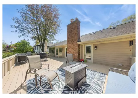 6145 Western Ave, Willowbrook, IL 60527 photo 31