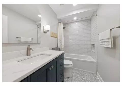 6145 Western Ave, Willowbrook, IL 60527 photo 19
