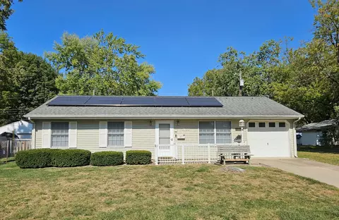 2422 E Green St, Urbana, IL 61802