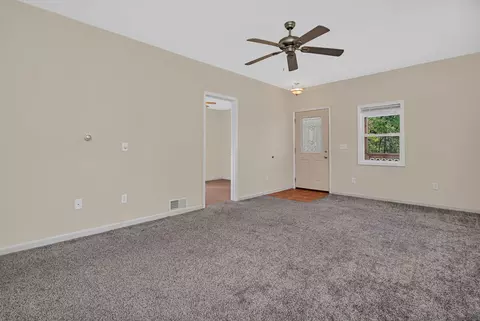 Living - 212 E Chippewa St, Dwight, IL 60420 photo 3 of 4
