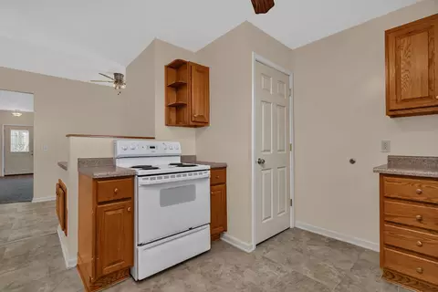 Kitchen - 212 E Chippewa St, Dwight, IL 60420 photo 3 of 3