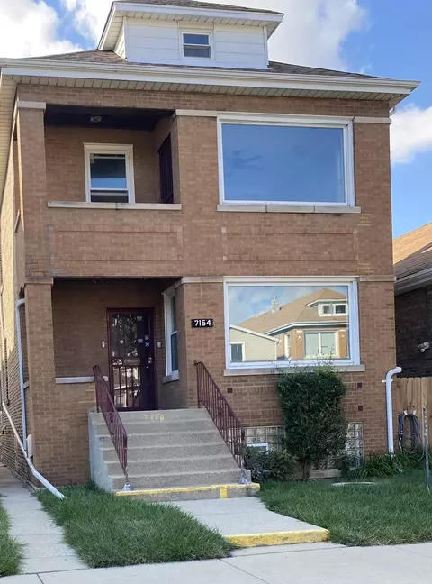 7154 S Rockwell St, Chicago, IL 60629