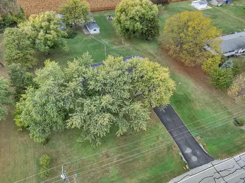 11085 N Tabler Rd, Minooka, IL 60447 photo 5