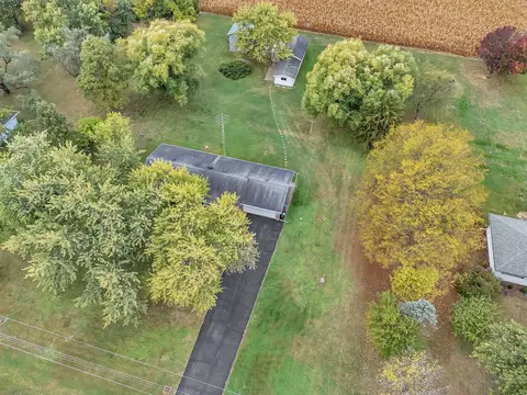 11085 N Tabler Rd, Minooka, IL 60447 photo 8