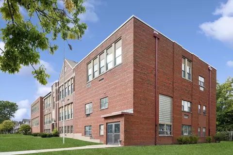 530 E Highland Ave #A2, Villa Park, IL 60181