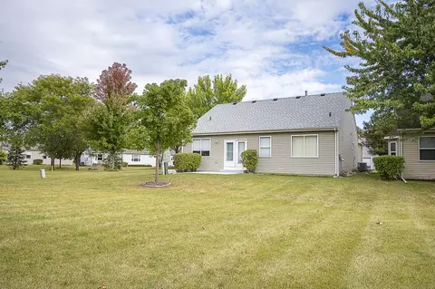 Exterior - 21056 W Aspen Ln, Plainfield, IL 60544 photo 1 of 4