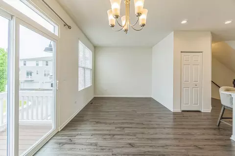 Living - 4138 Irving Rd, Aurora, IL 60504 photo 1 of 4