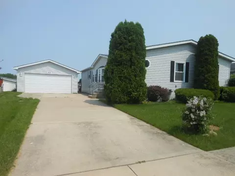65 Crocus Ln, Matteson, IL 60443