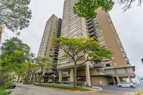 6301 N Sheridan Rd #7F, Chicago, IL 60660