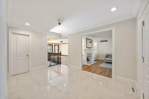 Entry Way - 3211 Leafy Ln, Bloomington, IL 61704 photo 1 of 7