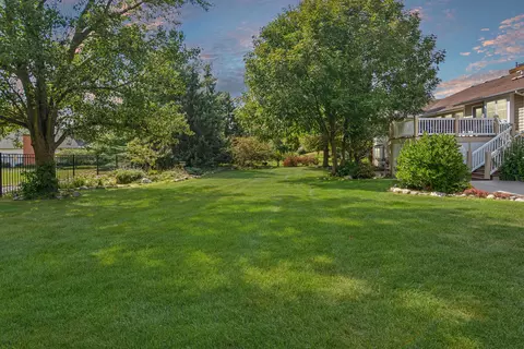 Exterior - 3211 Leafy Ln, Bloomington, IL 61704 photo 10 of 12