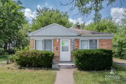 15422 Lincoln Ave, Harvey, IL 60426