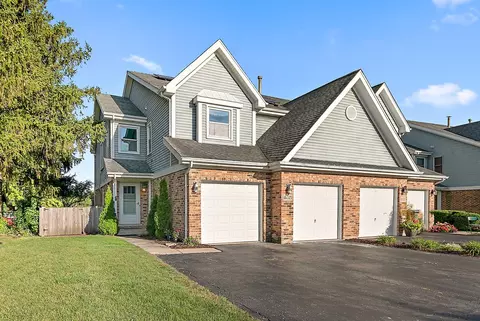 16705 Paxton Ave, Tinley Park, IL 60477
