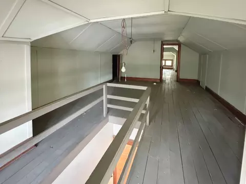 Entry Way - 333 Elm St, Elgin, IL 60123 photo 1 of 1