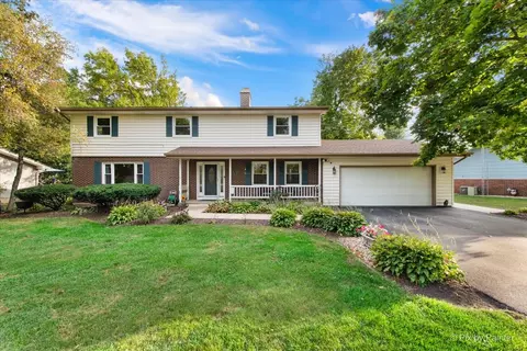 15080 Hiawatha Ln, Somonauk, IL 60552