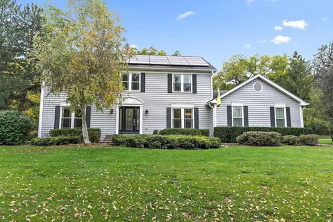 36 W225 Hickory Hollow Dr, Dundee, IL 60118
