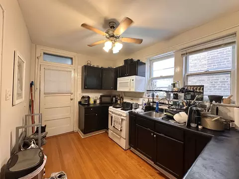 Kitchen - 5207 S Artesian Ave, Chicago, IL 60632 photo 1 of 3