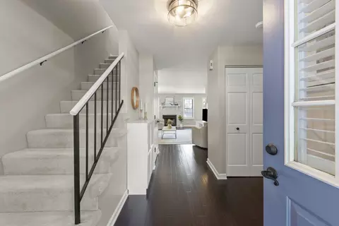 Entry Way - 1056 Devonshire Ave, Naperville, IL 60540 photo 1 of 2