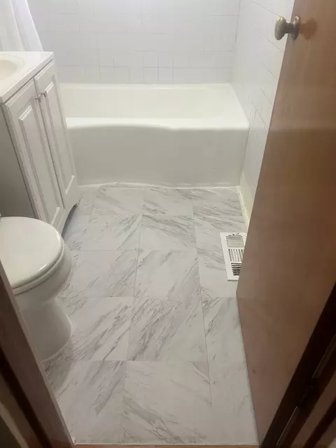 Other - 281 E North End Ave, Elmhurst, IL 60126 photo 3 of 5