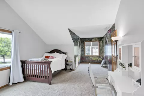 560 Valleyview Dr, Bartlett, IL 60103 photo 39
