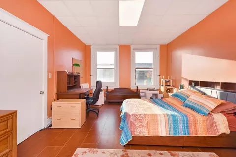 Bedroom - 113 N Kickapoo St, Lincoln, IL 62656 photo 2 of 5