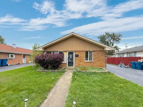 3141 Wallace Ave, Steger, IL 60475 photo 1
