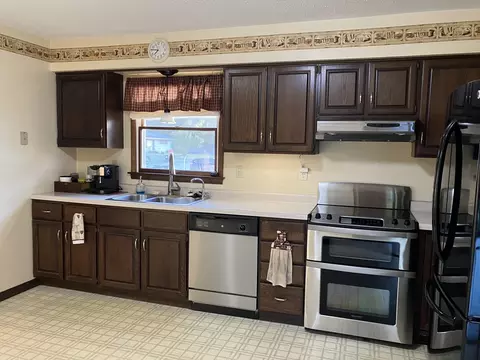 Kitchen - 403 E Park St, Morrison, IL 61270 photo 2 of 3