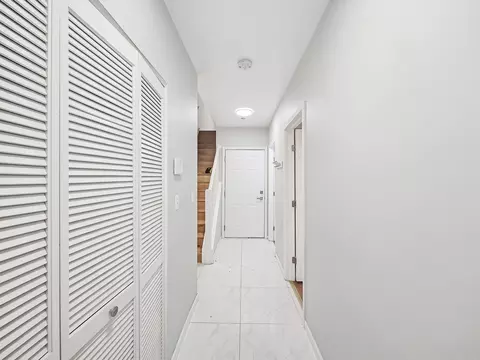 Entry Way - 2415 W 32nd Pl, Chicago, IL 60608 photo 2 of 2