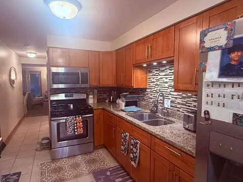 14840 Kilpatrick Ave #604, Midlothian, IL 60445 photo 4