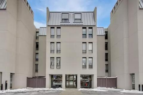 650 Winnetka Mews #310, Winnetka, IL 60093