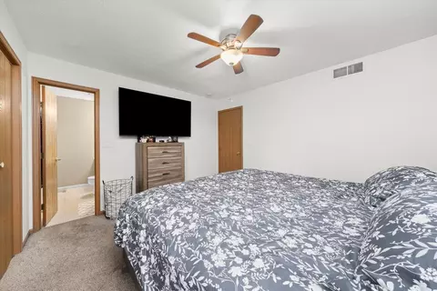 Bedroom - 115 Shadowbrook Dr, Capron, IL 61012 photo 3 of 6