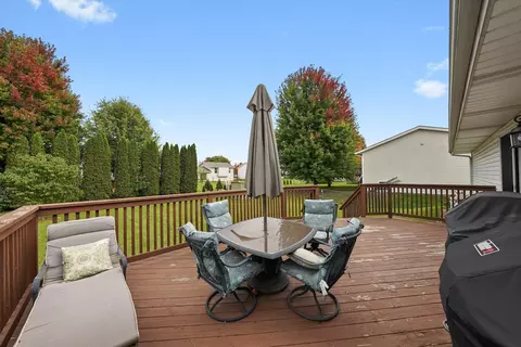 Exterior - 115 Shadowbrook Dr, Capron, IL 61012 photo 1 of 5