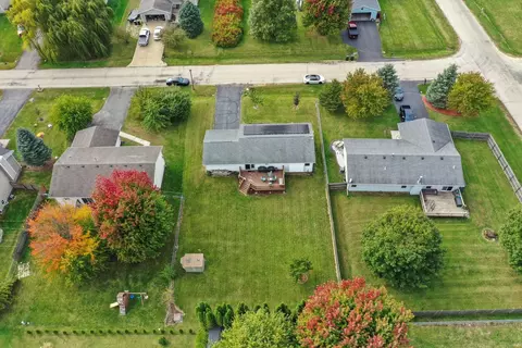 View/Area - 115 Shadowbrook Dr, Capron, IL 61012 photo 3 of 5