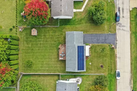 View/Area - 115 Shadowbrook Dr, Capron, IL 61012 photo 4 of 5