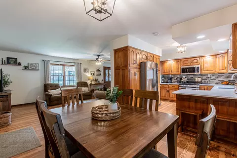2013 Pine Ave, Mendota, IL 61342 photo 6