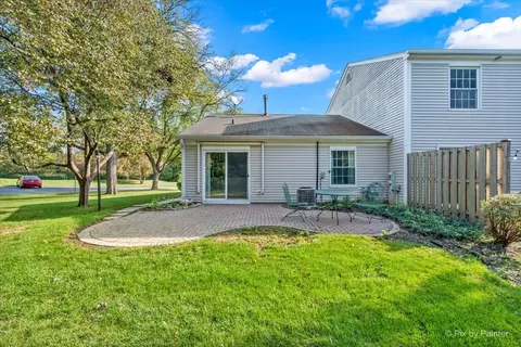 Exterior - 20 Red Oak Trl, Cary, IL 60013 photo 4 of 8