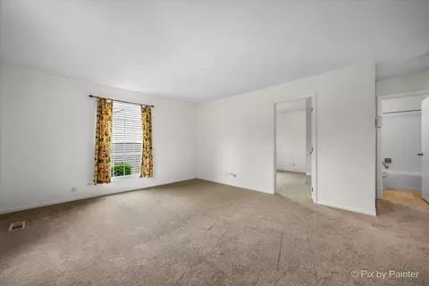 Other - 20 Red Oak Trl, Cary, IL 60013 photo 3 of 7