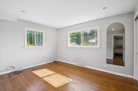Bedroom - 2243 S Wolf Rd, Des Plaines, IL 60018 photo 1 of 2