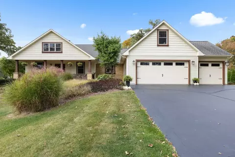 1483 Hidden Oak Trl, Rockford, IL 61102