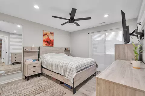 Bedroom - 759 Sterling Ct #A2, Bartlett, IL 60103 photo 1 of 5